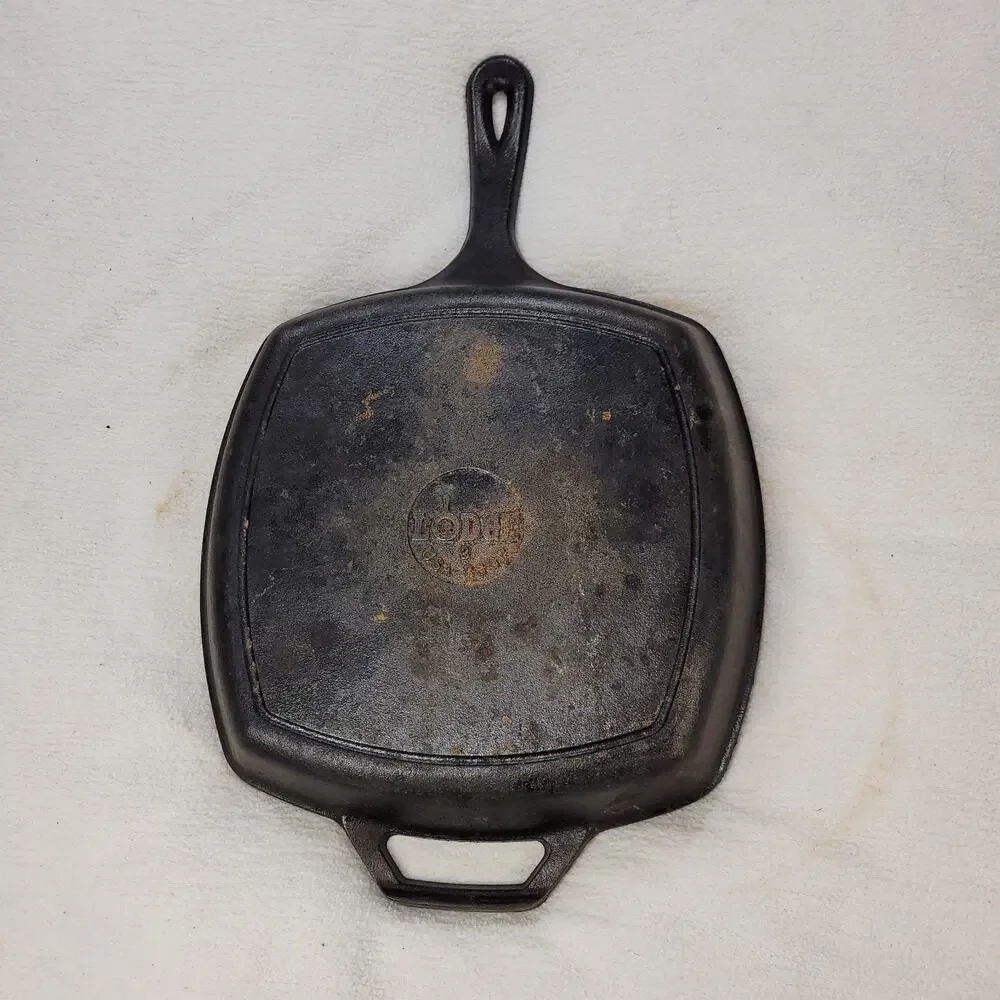 Lodge Pan Cast Iron Square Grill Pans 10 1/2” & Handle USA 289X Kitchen L8SGP